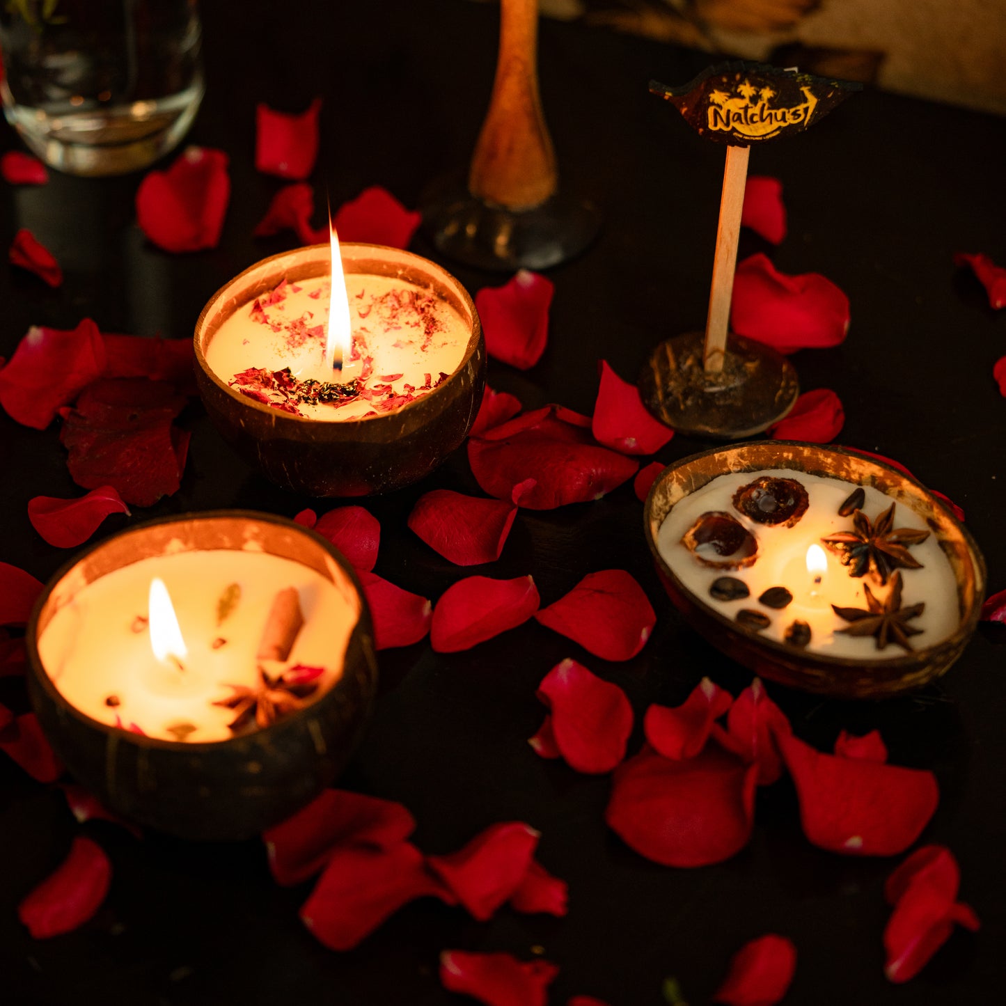 Natchu's Coconut Shell based Candles Glossy Oval (100ml) -Rose,Spices & Coffee Beans Toppings (Set of each 1)